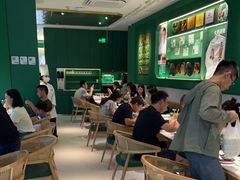 -费大厨辣椒炒肉(通州万达店)