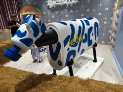 -奈尔宝家庭中心·亲子早教·派对餐厅(北京东坝万达店)