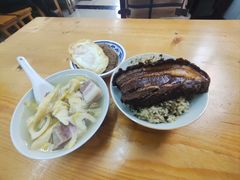 走油肉菜饭-谈灵农家柴爿菜饭