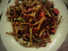 干煸茶树菇-添福来墨鱼饺子 · 海鲜东北菜(大连星海·黄浦路店)