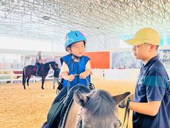 -名驭国际马术学院