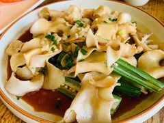 秋葵浸螺片-宋小谨·泉州菜(西沙湾店)