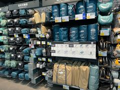 -迪卡侬(越秀公园店)