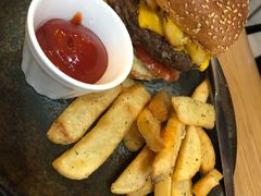 -HELLO 27 意面·沙拉·帕尼尼