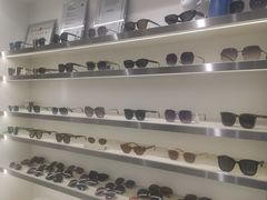 -视野联行眼镜·蔡司·尼康·授权优选门店(青浦宝龙店)