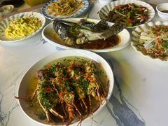 -潘先生平价海鲜城(神州半岛店)