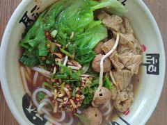 -奈雪的茶(亨特国际广场店)