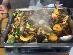 -后街佬·炭火鲜鱼杂(南城店)
