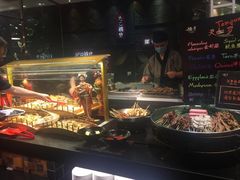 -四海一家自助餐(益田假日广场店)