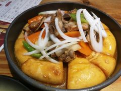 天山馕包肉-塔哈尔·新疆盛宴(城西银泰店)