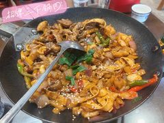 -富正毅三下锅(体育馆店)