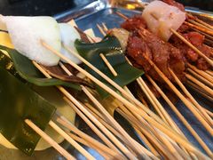 麻辣五花肉串串-镇江龙·火锅串串(武侯祠店)