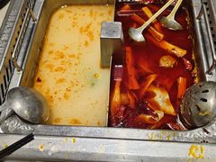 -海底捞火锅(旭辉MALL店)