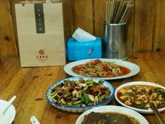 -雨田饭店