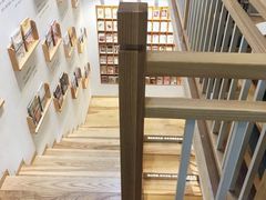 -猫的天空之城概念书店(苏州平江店)