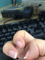 -拾花印记美甲店