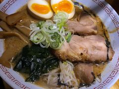 -老龙亭拉面店