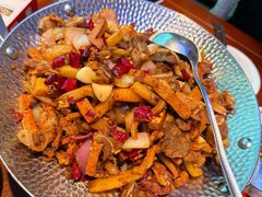 -唐师傅湘西名菜馆(武陵路店)