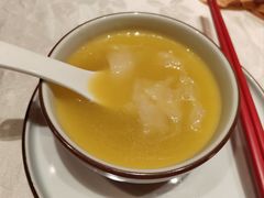 -龙鲜会·澳门生鲜火锅(诚品店)