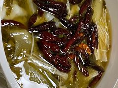 -姚姚酸菜鱼·金戈戈香港豉油鸡(喜荟城联名店)
