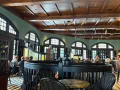 -Long Bar(莱佛士酒店)