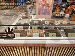 -VENCHI 闻绮(北京国贸商城店)