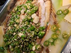 -蜜桃餐厅·伴山(湖滨商业街店)