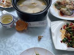 -范饭椰林川湘味海鲜·椰子鸡(三亚湾椰梦长廊店)