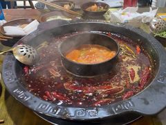 -黄潇洒老火锅(九眼桥宏济巷店)