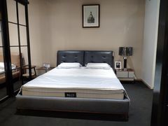 -顾家家居(现代商城店)