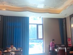 -哈啾嗨·新概念蒙餐(红星新城店)