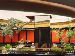 -百联临沂购物中心(临沂路店)