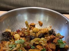 -拿渡麻辣香锅(世茂广场·工三店)