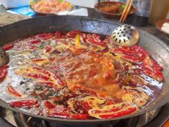 -黄潇洒老火锅(九眼桥宏济巷店)