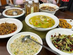 -椒香川流不息川菜馆(二七北路店)