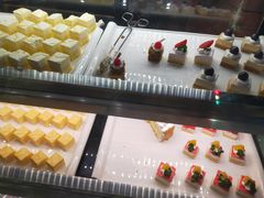 -环球约客烤涮自助(铜锣湾店)