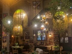 -临界音乐酒馆·小龙虾·江湖菜(华熙LIVE·鱼洞店)