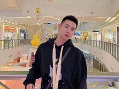 -新田360广场(上海华侨城店)