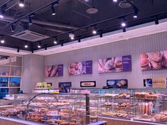 面包甜点陈列柜-巴黎贝甜(华堂新辰汇店)