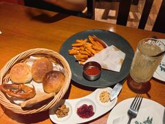 -布拉格餐厅· 中欧捷克菜(全国首店)