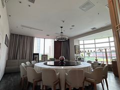 -然一素食餐厅(马利来广场店)