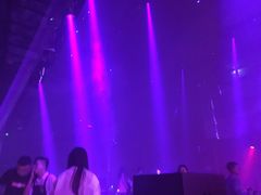 -SPACE(欢乐颂购物中心店)
