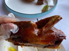 玻璃皮润烧乳鸽王-富力丽思卡尔顿酒店·丽轩中餐厅