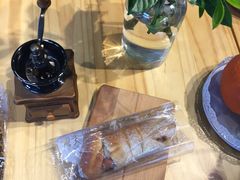 -研麦家面包(亚泰华府店)