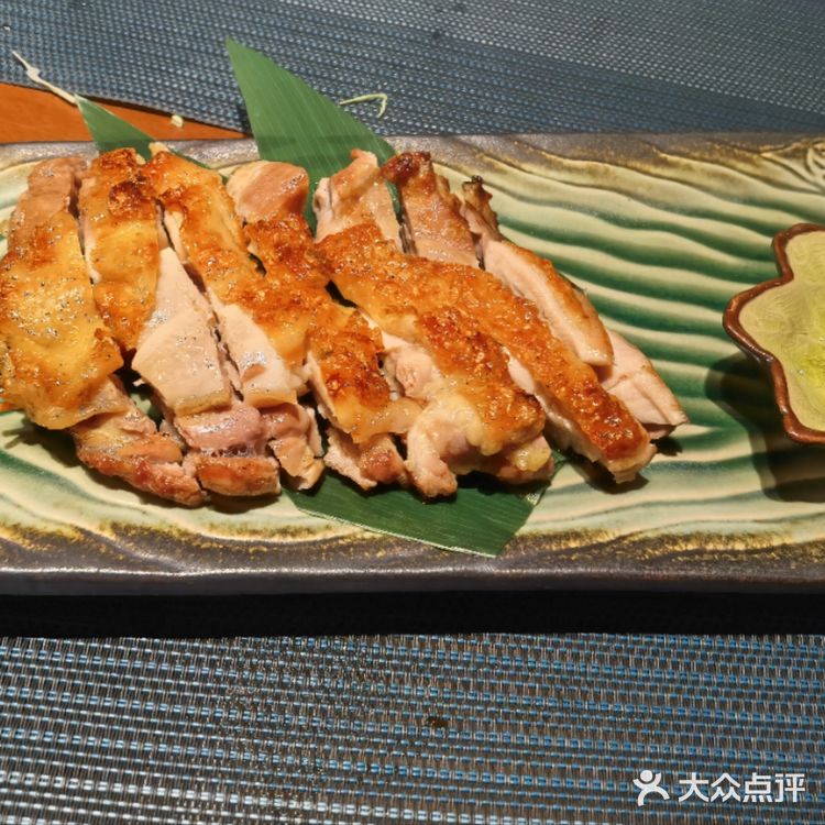 开的悄无声息的一家日料店（葉乃元）