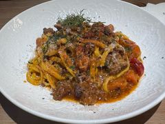 -LESCEDARS Brasserie Bistro香柏树