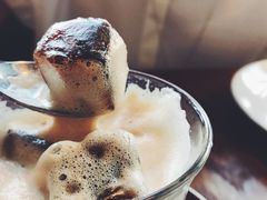 -ROAST coffee & eatery