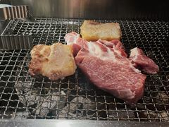 -肉甲韩国木炭烤肉(新壹街1店)