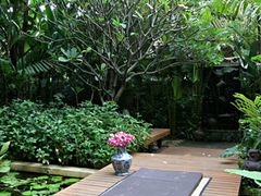 -迪瓦娜按摩和水疗中心