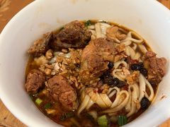 -矮子粉店1985·长沙米粉(湘春路店)